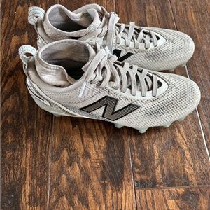 New Balance Freeze LX V5 Adult 7.5 lacrosse cleats worn one season